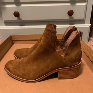 Steve Madden booties